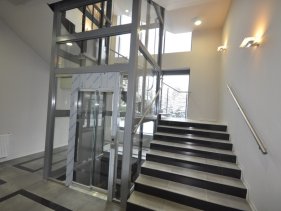 Prace wykończeniowe 93