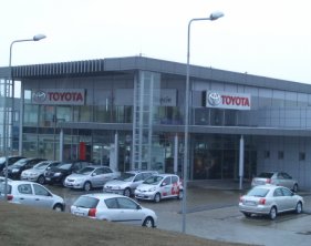 konstrukcja salonu toyoty