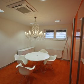 Prace wykończeniowe 98